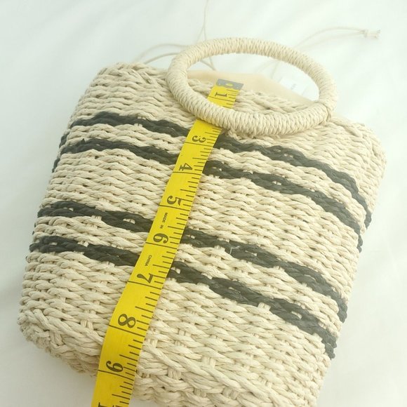 New York & Company Womens Beige Striped Rectangle Wicker Drawstring Handbag - Picture 9 of 13